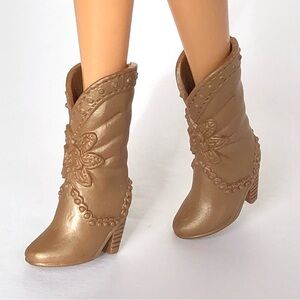 Barbie Fashionistas Doll #141 Butterfly Accent Golden / Bronze Cowgirl Boots